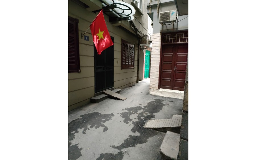 Bán gấp giá rẻ nhà phân lô Minh Khai 25m, 4 tầng, mặt tiền 5m, 1.8 tỷ Hai Bà Trưng.+ 3/8/2024 cần bán gấp hạ chào 300 triệu giá chào mới 1.8 tỷ.
